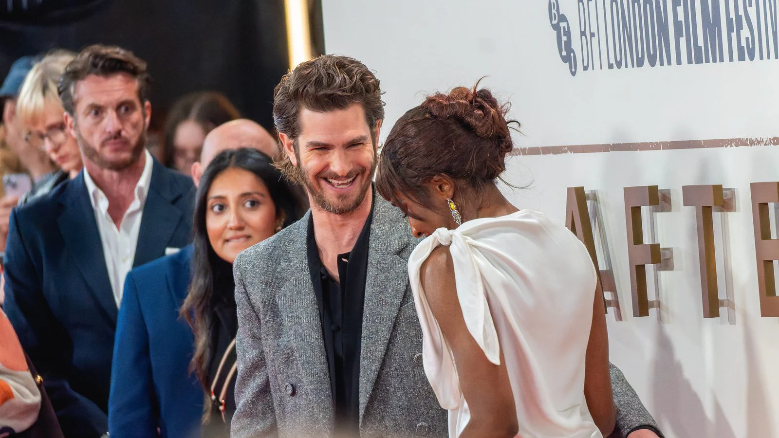 Andrew Garfield, actor, 43 años: 'Preferiría irme a tallar madera a la campiña de Somerset antes que promocionar mis películas'