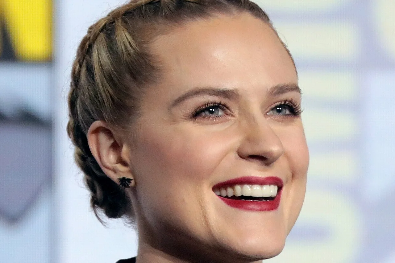 Evan Rachel Wood, que interpretó a Kylie en 'Hechizo de amor' (1998) (Gage Skidmore, Wikimedia Commons, CC BY-SA 3.0)