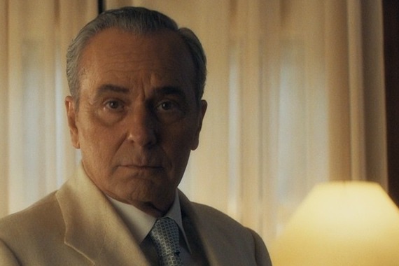 José Coronado como Basil en 'El problema final' (Netflix)