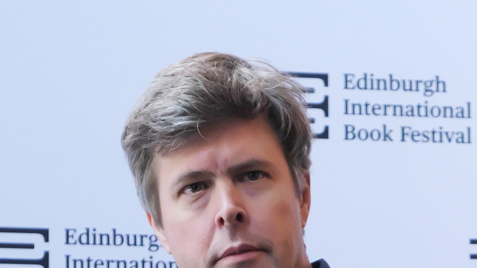 David Szalay en el Edinburgh International Book Festival 2025 (Wikimedia Commons, CC BY-SA 4.0)
