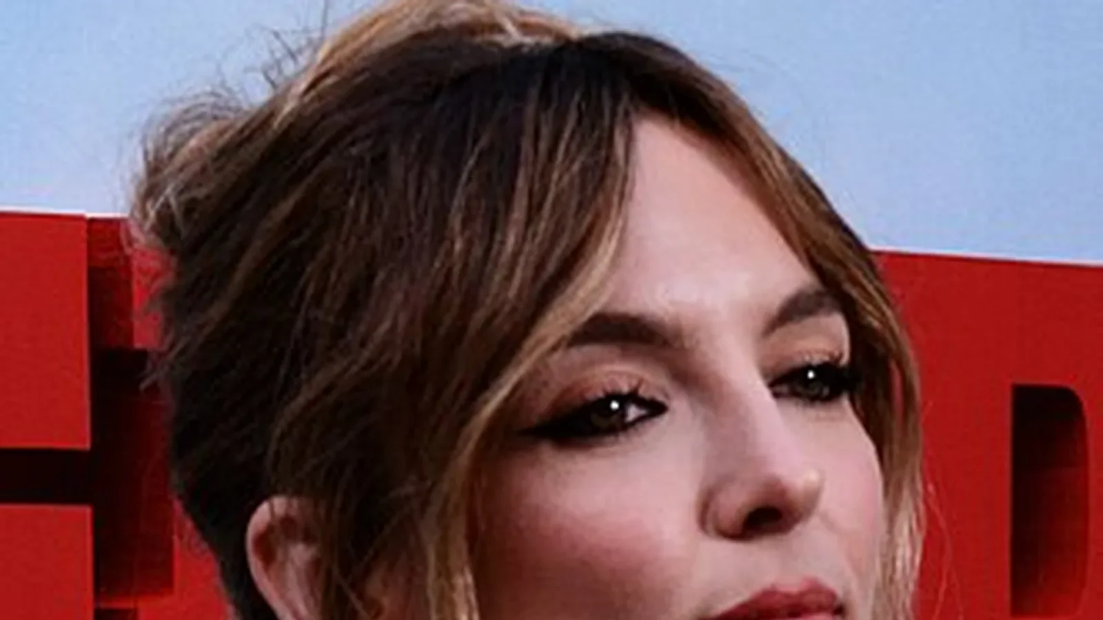 Jodie Comer, actriz: 'Cuando te metes en la piel de alguien que no se parece en nada a ti, descubres que la empatía no es una opción, sino un músculo que hay que entrenar todos los días'