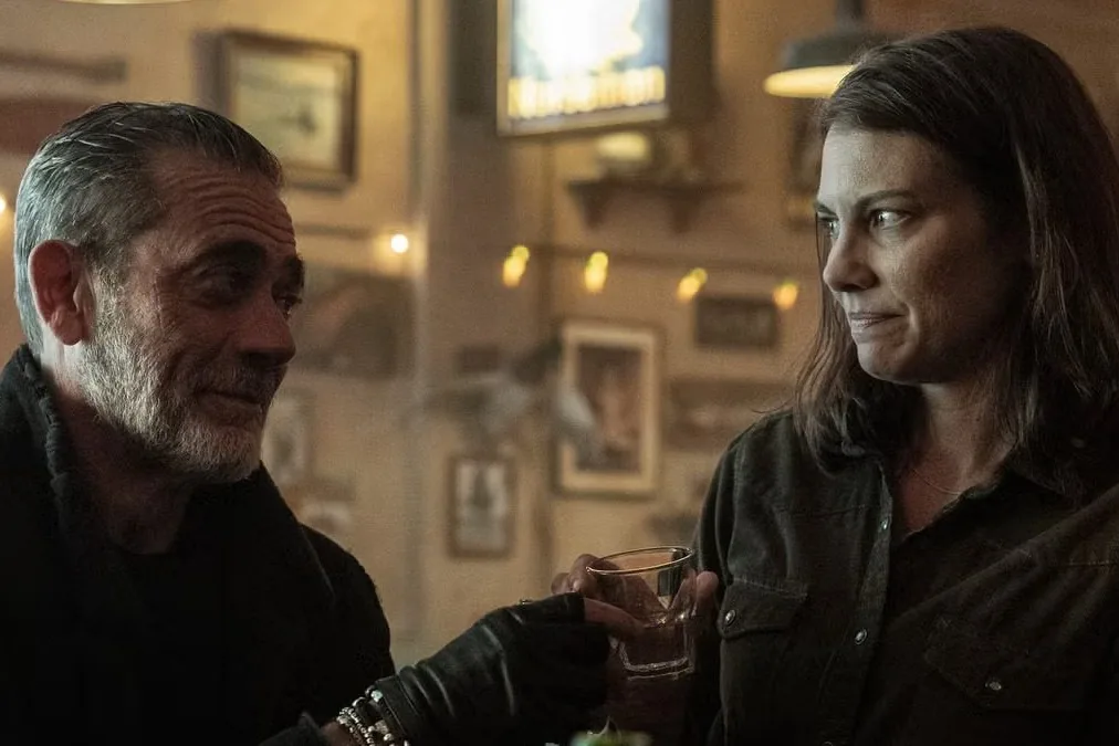 El final explicado de 'The Walking Dead: Dead City' temporada 3: así queda la relación entre Negan y Maggie tras la muerte de Dillard