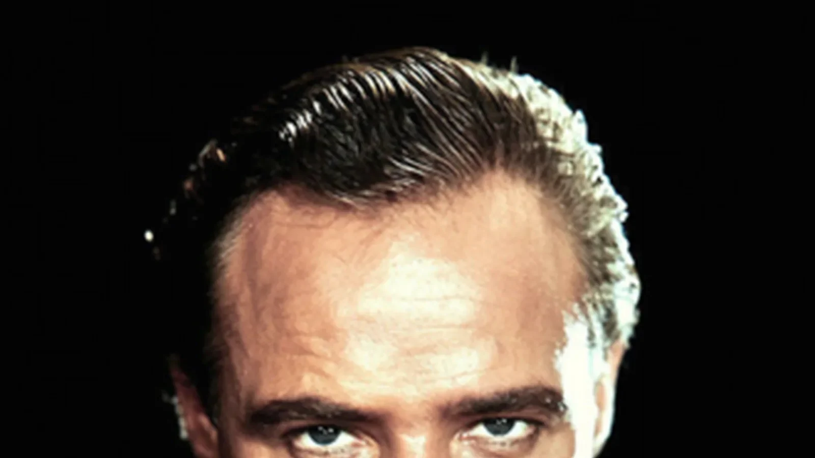 Marlon Brando, actor de cine: 'Un actor debe ser un observador de la vida y no un juez de los demás'