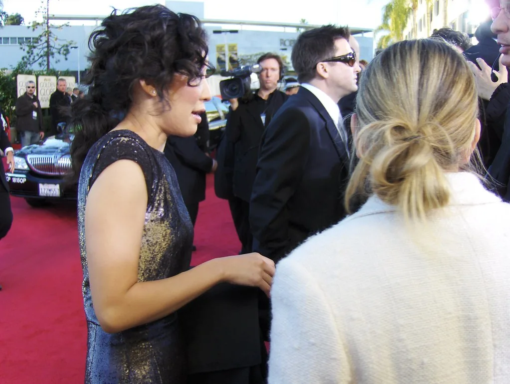 Sandra Oh, actriz: 'Creo que gran parte de mi desarrollo como artista ha consistido en aprender a dejar ir el resultado final y simplemente habitar el espacio'
