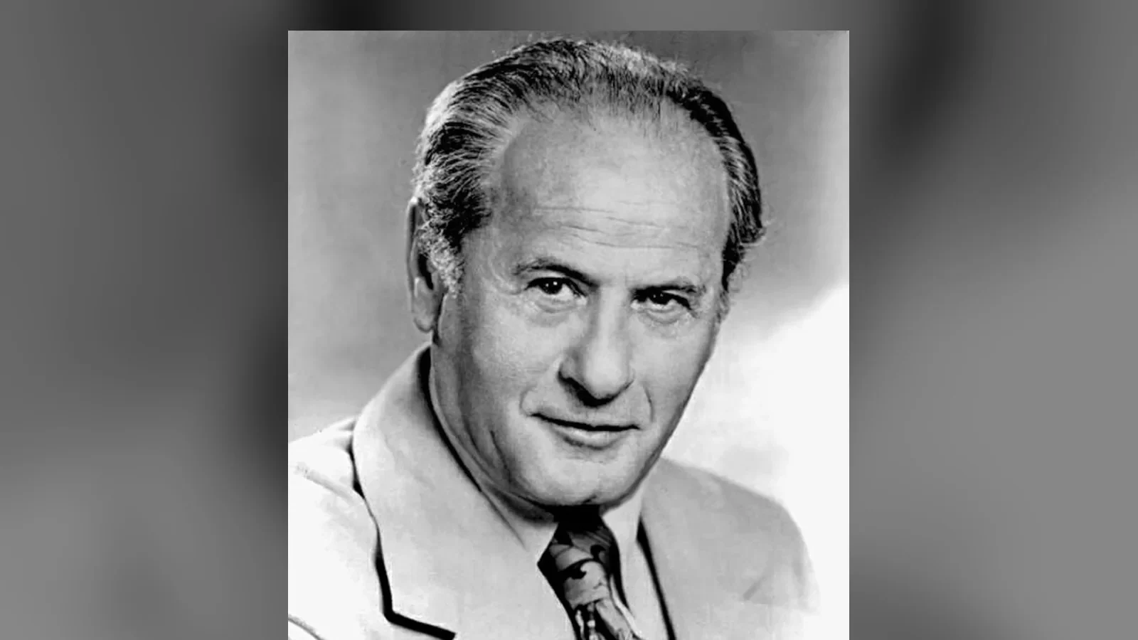 Las tres veces que Eli Wallach estuvo a punto de morir de verdad rodando 'El bueno, el feo y el malo'