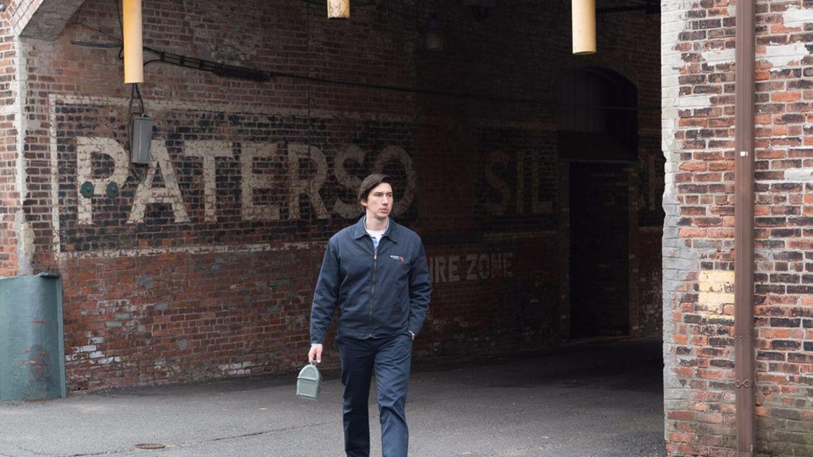 Adam Driver en Paterson, fotografia oficial Bleecker Street